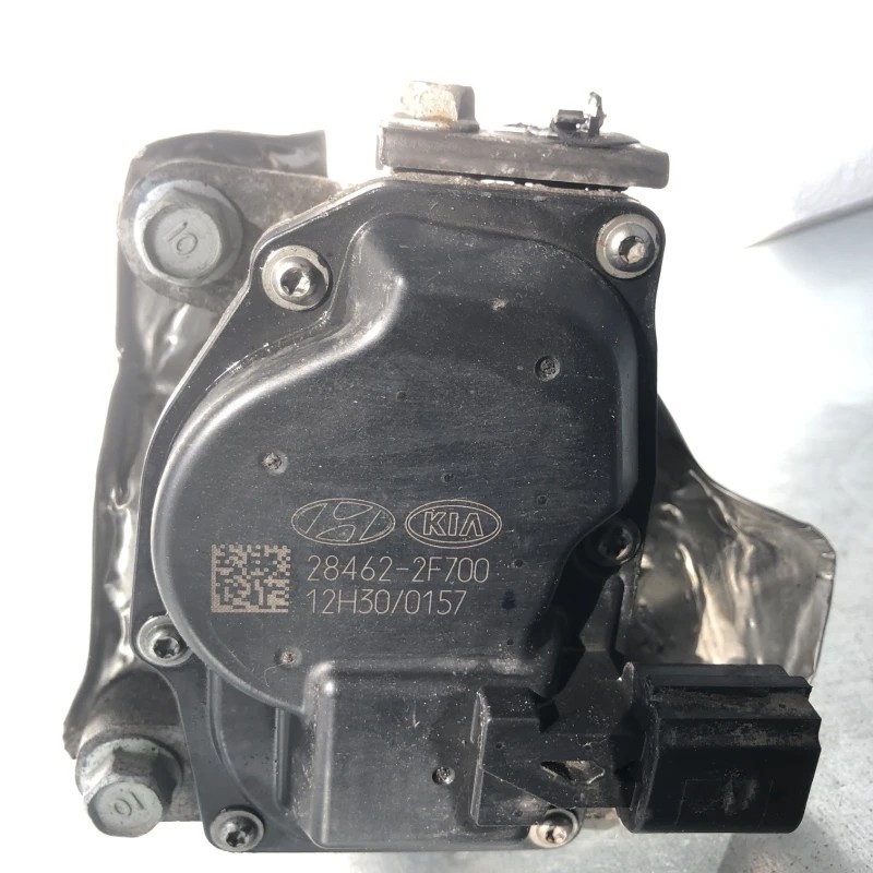 Clapeta de acceleratie / Kia Sorento Sorento 2013 / Motor, racire si evacuare