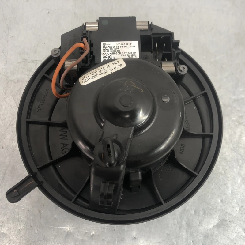 Ventilator aeroterma bord Volkswagen 