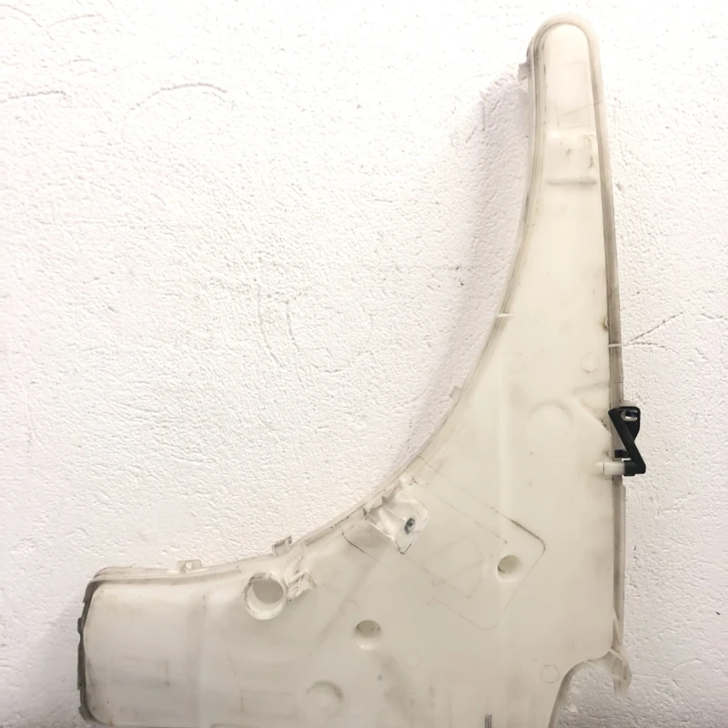 Vas lichid parbriz strop gel / BMW Seria 3 E91 2012 / Caroserie, oglinzi si faruri