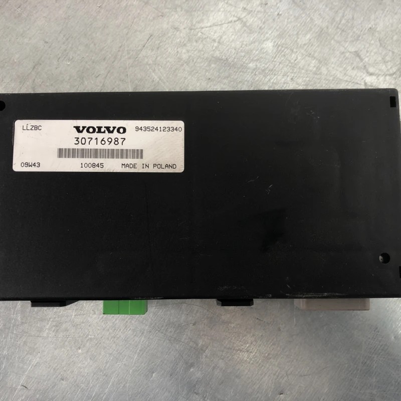 Modul carlig de remorcare Volvo V70 V70 2010