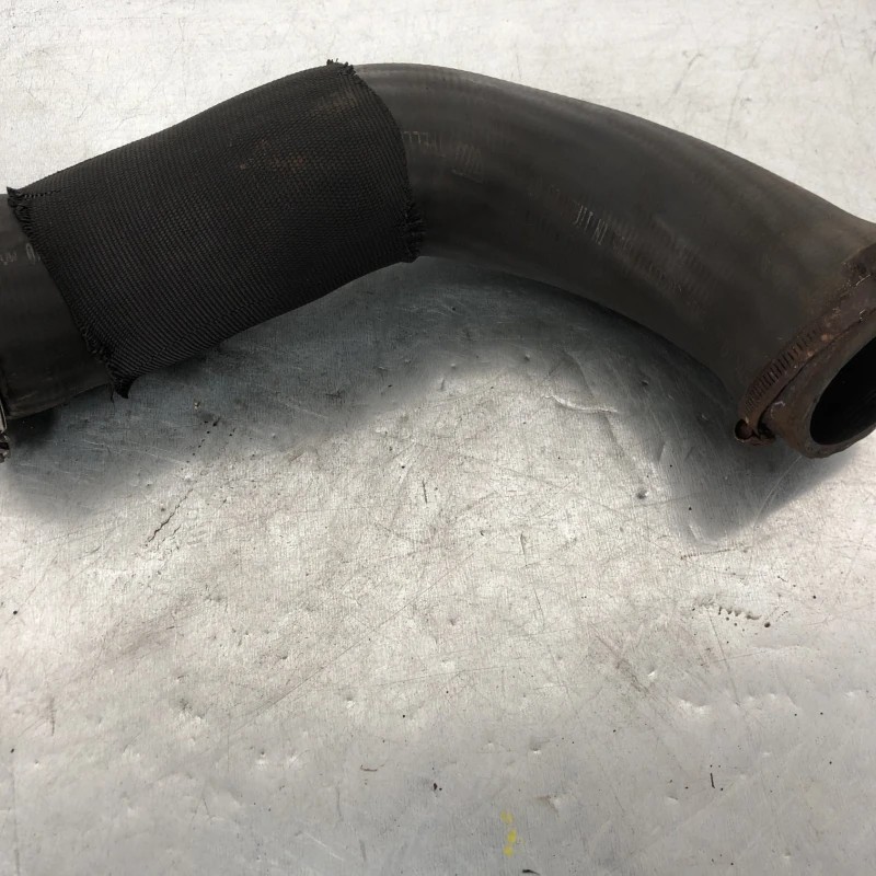 Furtun intercooler / Volvo V70 V70 2010 / Motor, racire si evacuare