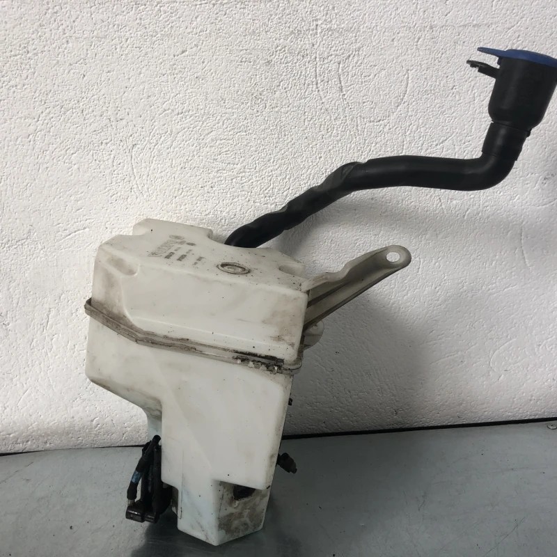 Vas lichid parbriz strop gel / Volvo V70 V70 2010 / Caroserie, oglinzi si faruri