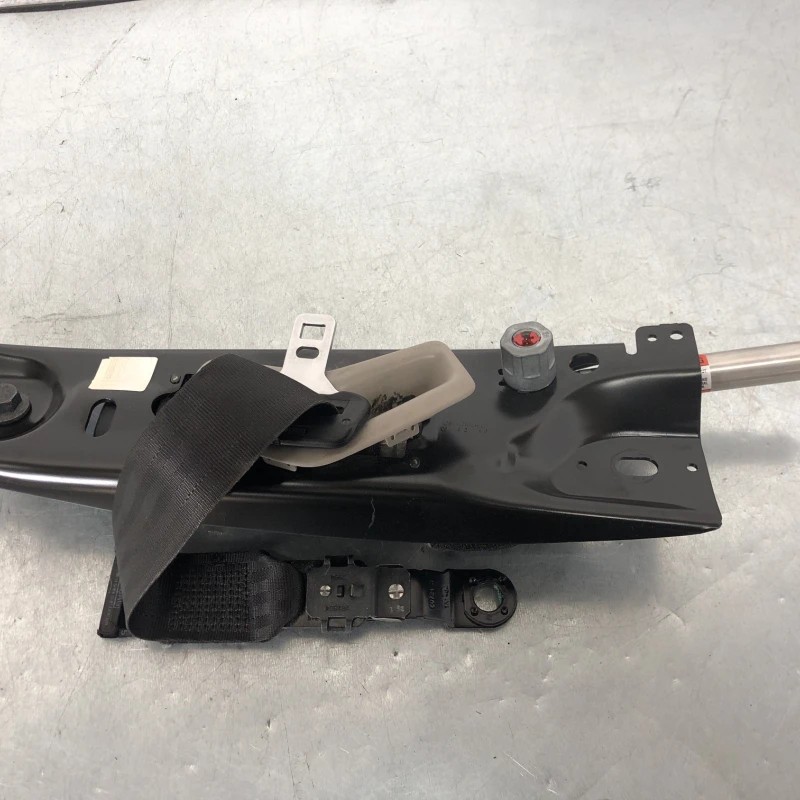 Centura stanga fata Volvo V70 V70 2010