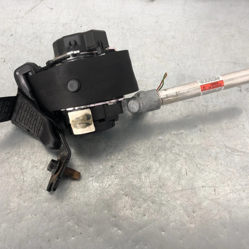 Centura dreapta spate / Volvo V70 V70 2010 / Interior