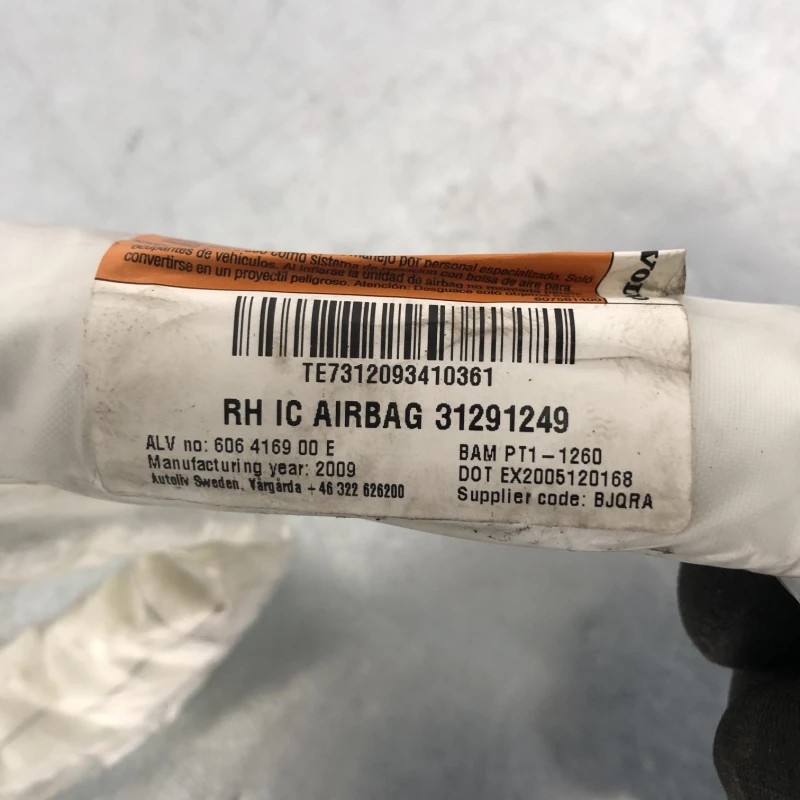 Airbag cortina dreapta / Volvo V70 V70 2010 / Interior