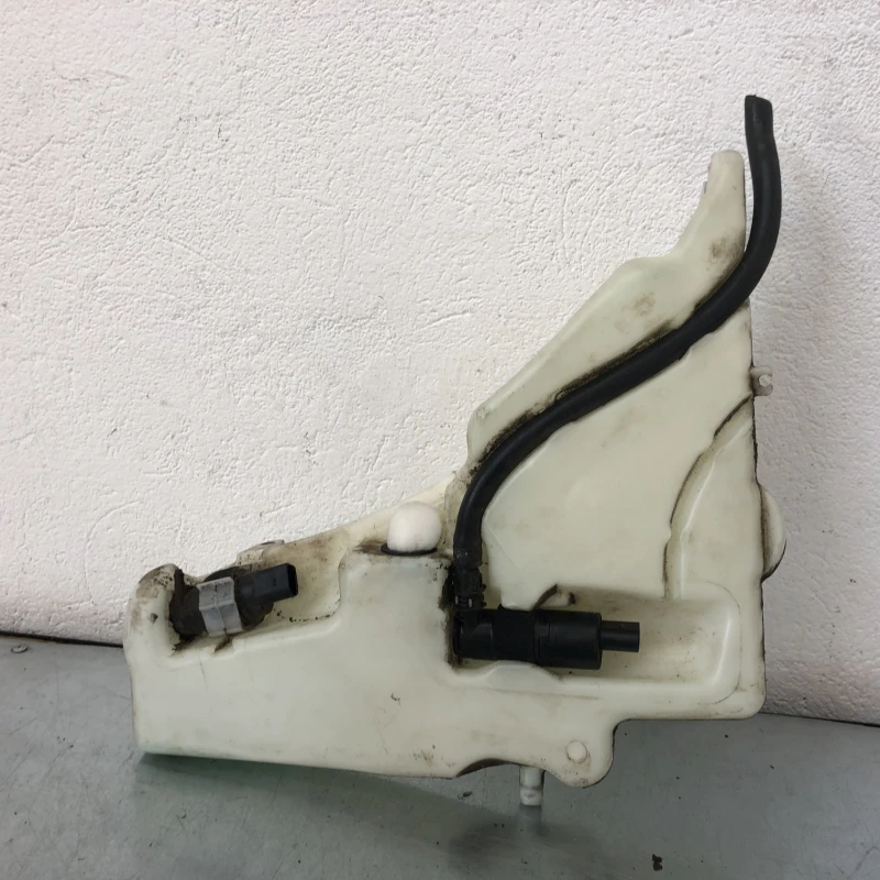 Vas lichid parbriz strop gel / Audi A4 B8 2009 / Caroserie, oglinzi si faruri