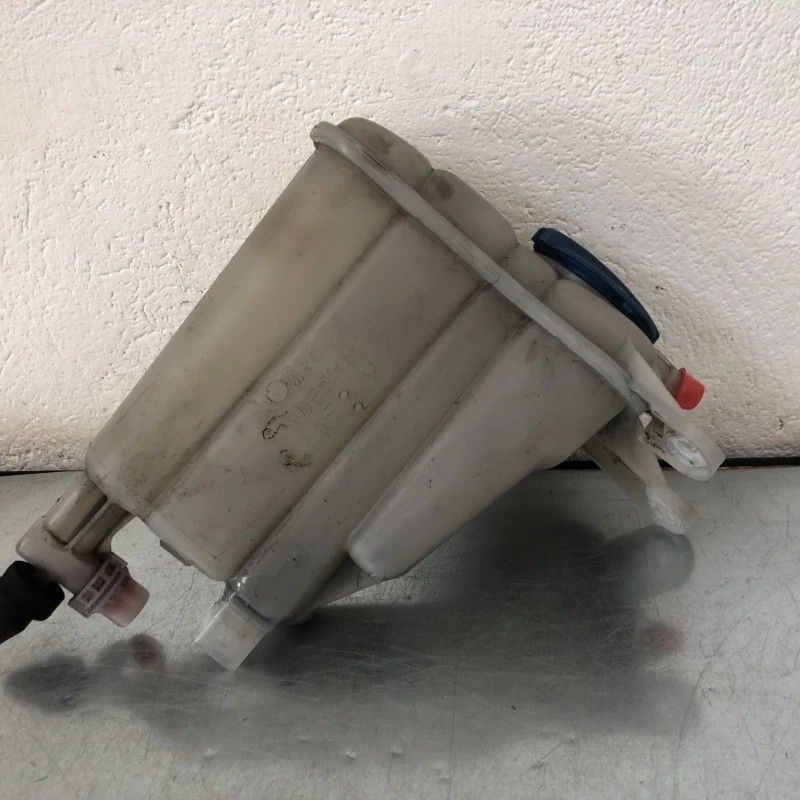 Vas expansiune / Audi A4 B8 2009 / Motor, racire si evacuare