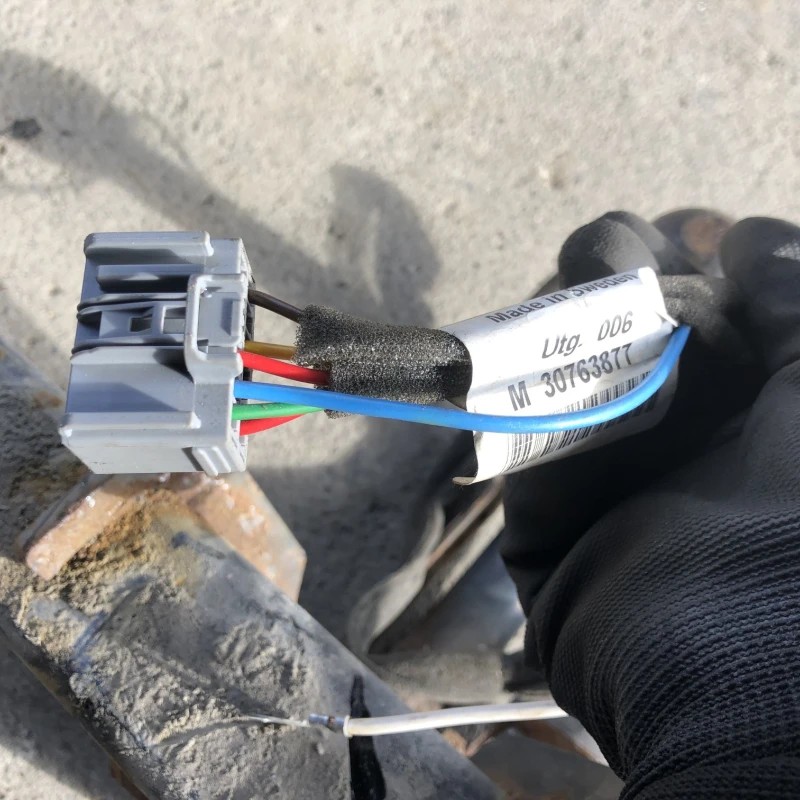 Carlig remorcare / Volvo V70 V70 2010 / Caroserie, oglinzi si faruri