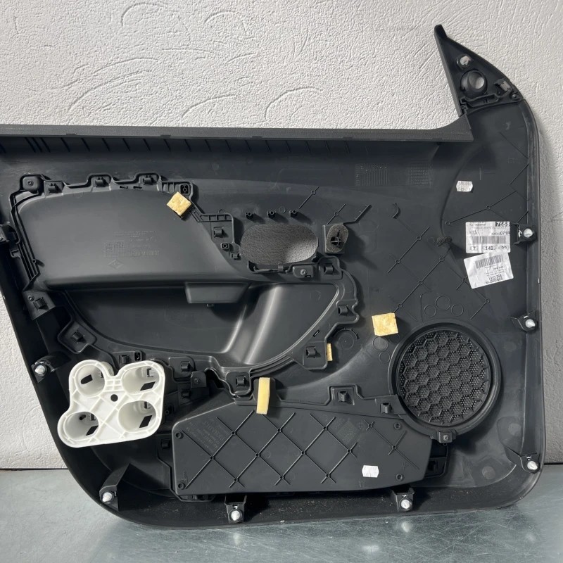 Panou tapiterie usa dreapta fata / Dacia Sandero Sandero B90 2016 / Interior