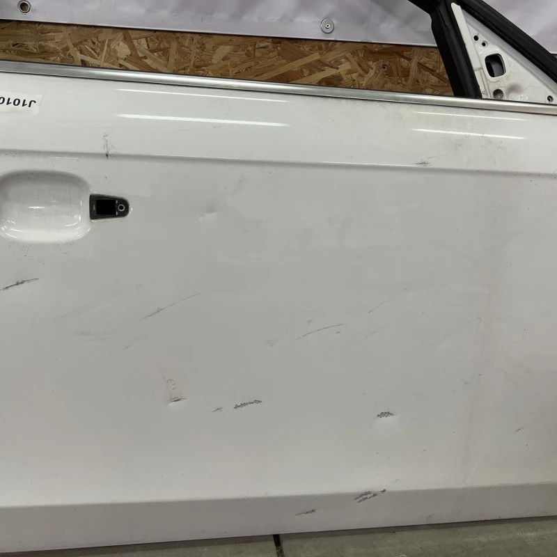 Usa dreapta fata / Audi A4 B8 facelift 2014 / Caroserie, oglinzi si faruri