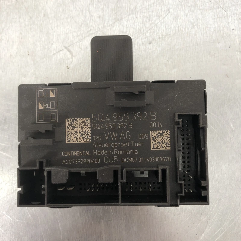 Modul confort usa dreapta fata Skoda 