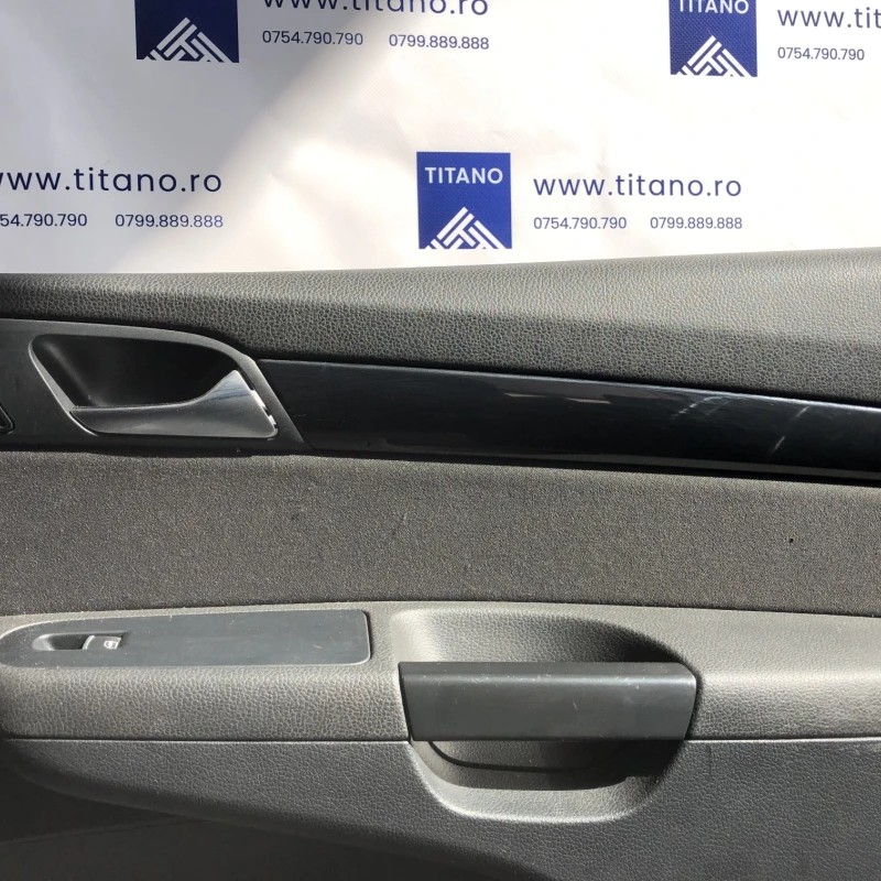 Fata usa dreapta fata / Seat Alhambra 7N 2012 / Interior