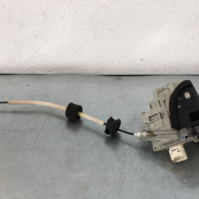 Iala broasca usa dreapta fata / Audi A6 C6 2008 / Caroserie, oglinzi si faruri