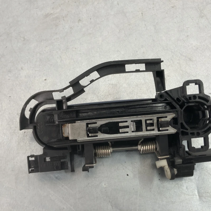 Maner usa stanga spate / Audi A6 C6 2008 / Caroserie, oglinzi si faruri