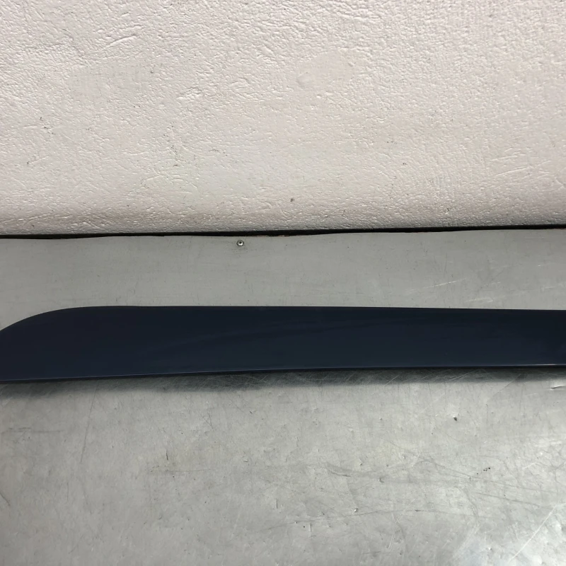 Bandou usa stanga spate Audi 