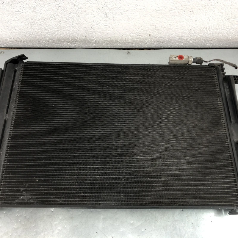 Radiator clima / Mercedes-Benz E Class W212 2010 / Motor, racire si evacuare