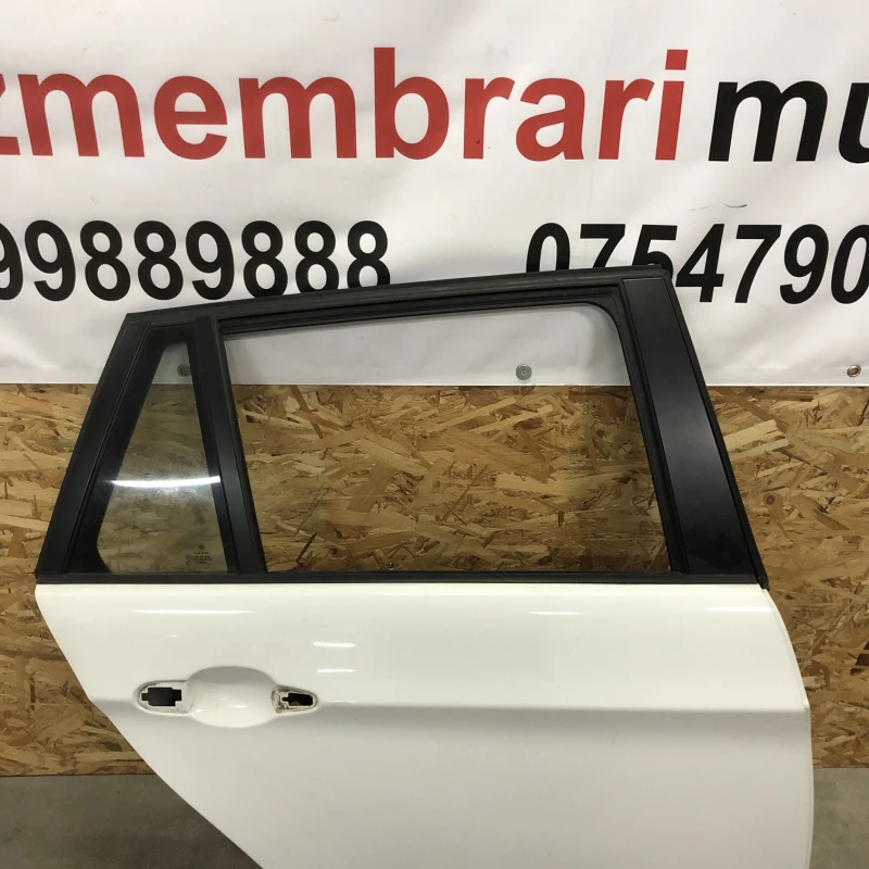 Usa dreapta spate / BMW Seria 3 E91 LCI 2011 / Caroserie, oglinzi si faruri