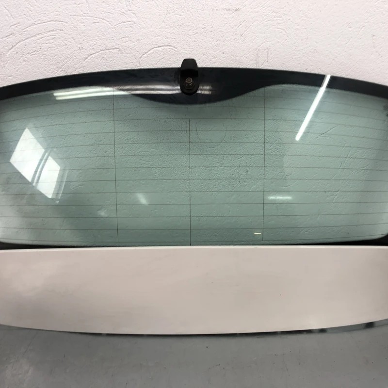 Luneta haion / BMW Seria 3 E91 LCI 2011 / Caroserie, oglinzi si faruri