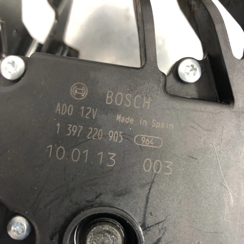 Motoras stergatoare parbriz / BMW Seria 3 E91 LCI 2011 / Caroserie, oglinzi si faruri