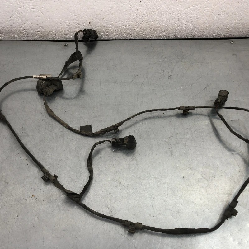 Instalatie senzori parcare spate / Volkswagen Passat B7 2013 / Audio si electronice