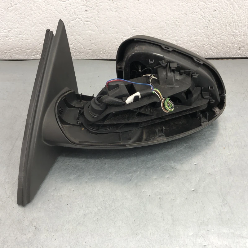 Oglinda stanga / Opel Insignia A 2013 / Caroserie, oglinzi si faruri