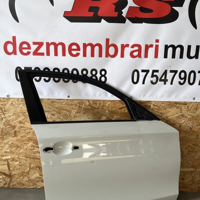 Usa dreapta fata BMW Seria 1 E87 LCI 2011