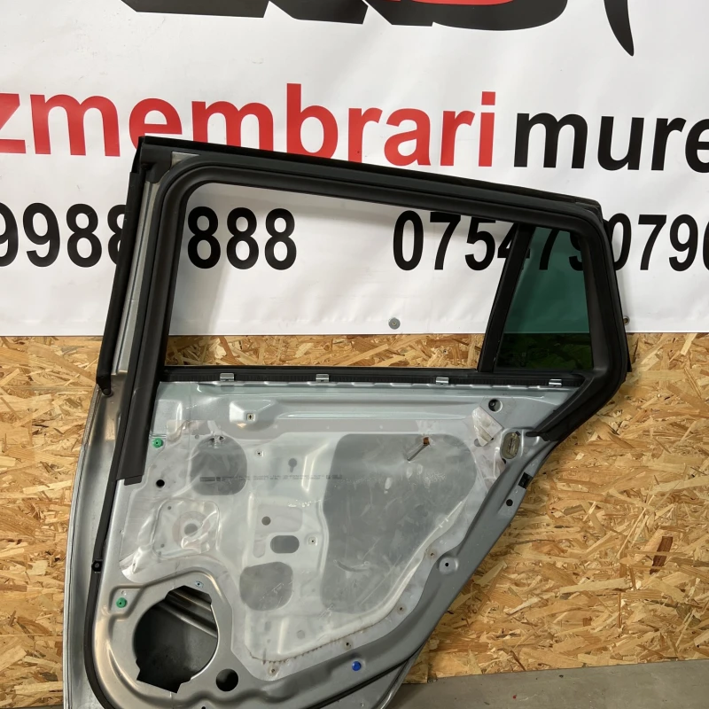 Usa dreapta spate / Opel Insignia A 2013 / Caroserie, oglinzi si faruri