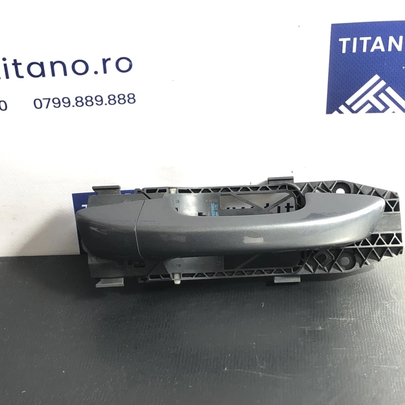 Maner usa dreapta fata / Seat Alhambra 7N 2012 / Caroserie, oglinzi si faruri