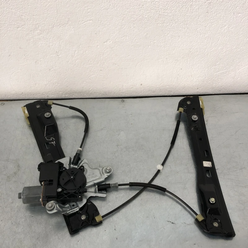 Macara geam stanga fata Opel 