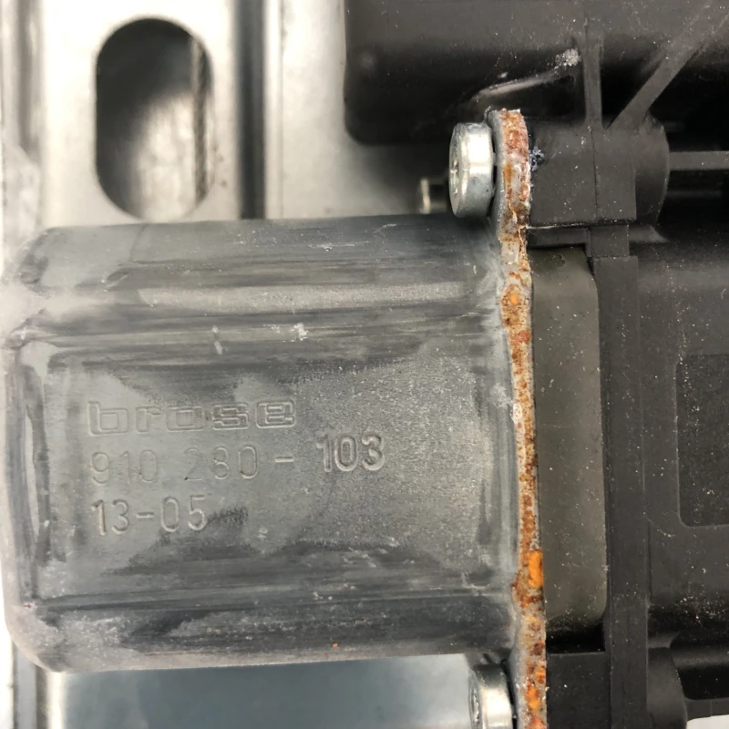 Macara geam dreapta spate / Opel Insignia A 2013 / Caroserie, oglinzi si faruri