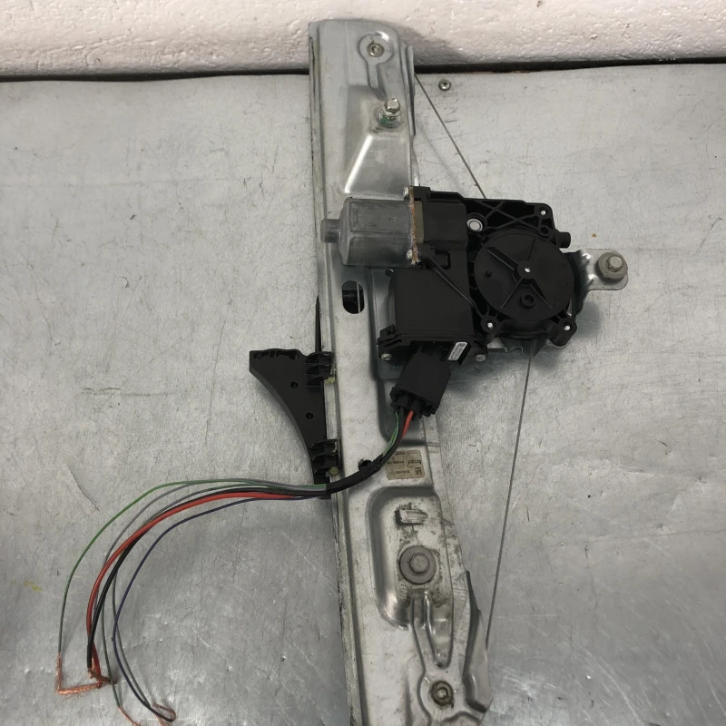 Macara geam stanga spate / Opel Insignia A 2013 / Caroserie, oglinzi si faruri