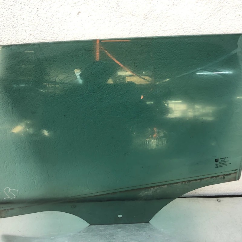 Geam stanga spate / Opel Insignia A 2013 / Caroserie, oglinzi si faruri