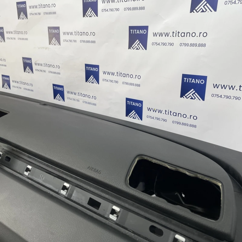Plansa bord / Volkswagen Passat B7 2012 / Interior