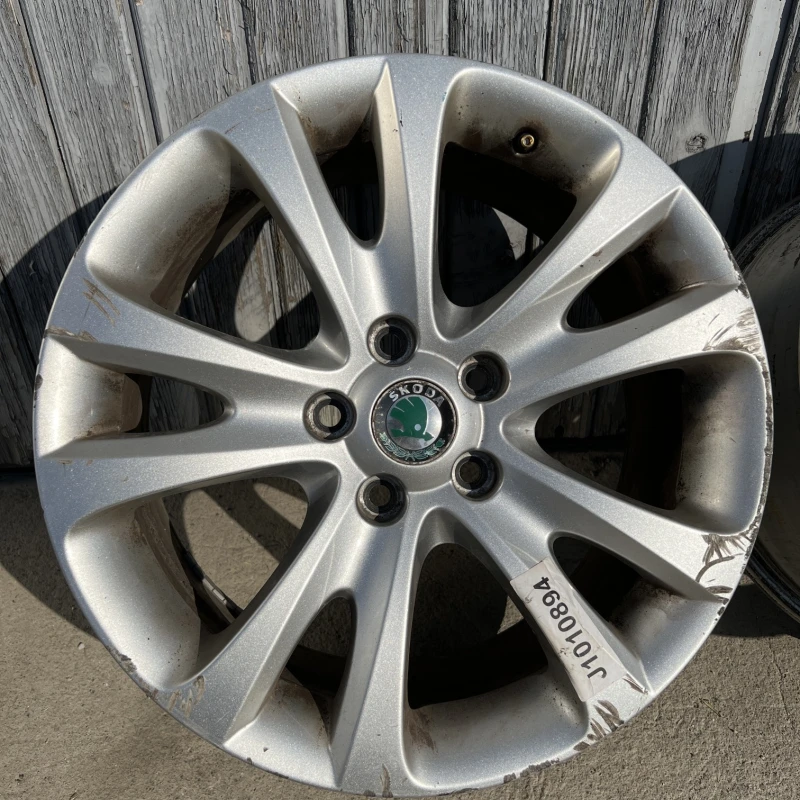 Jante aliaj 17 / Skoda Superb II 3T 2012 / Jante si roti