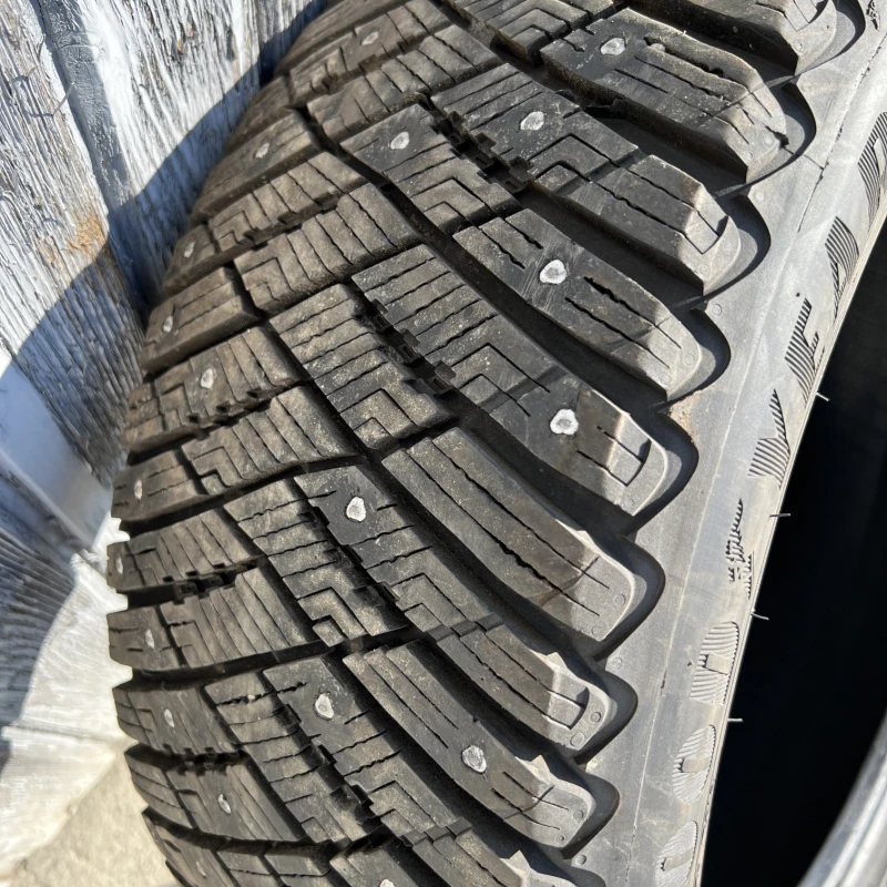 Anvelopa Goodyear Ultragrip iarna / BMW Seria 3 E91 LCI 2011 / Jante si roti