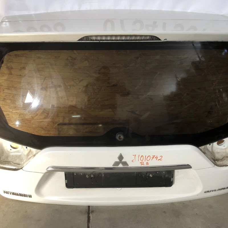 Haion / Mitsubishi Outlander Outlander 2011 / Caroserie, oglinzi si faruri