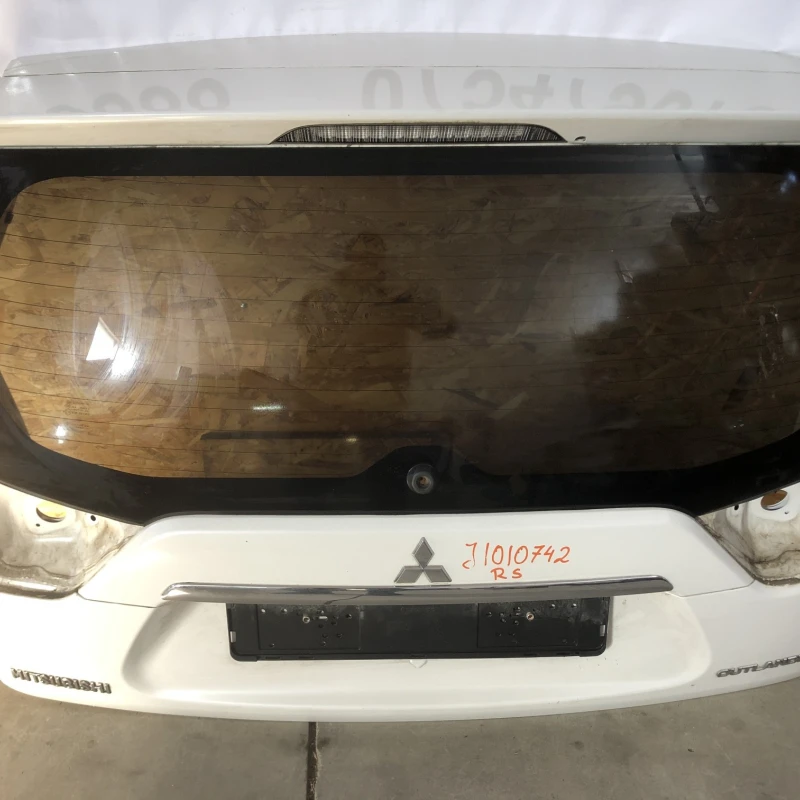Haion / Mitsubishi Outlander Outlander 2011 / Caroserie, oglinzi si faruri