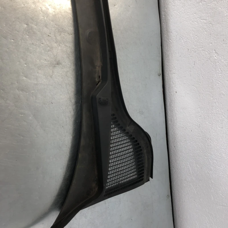 Grila stergatoare dreapta / Skoda Octavia 3 5E 2014 / Caroserie, oglinzi si faruri