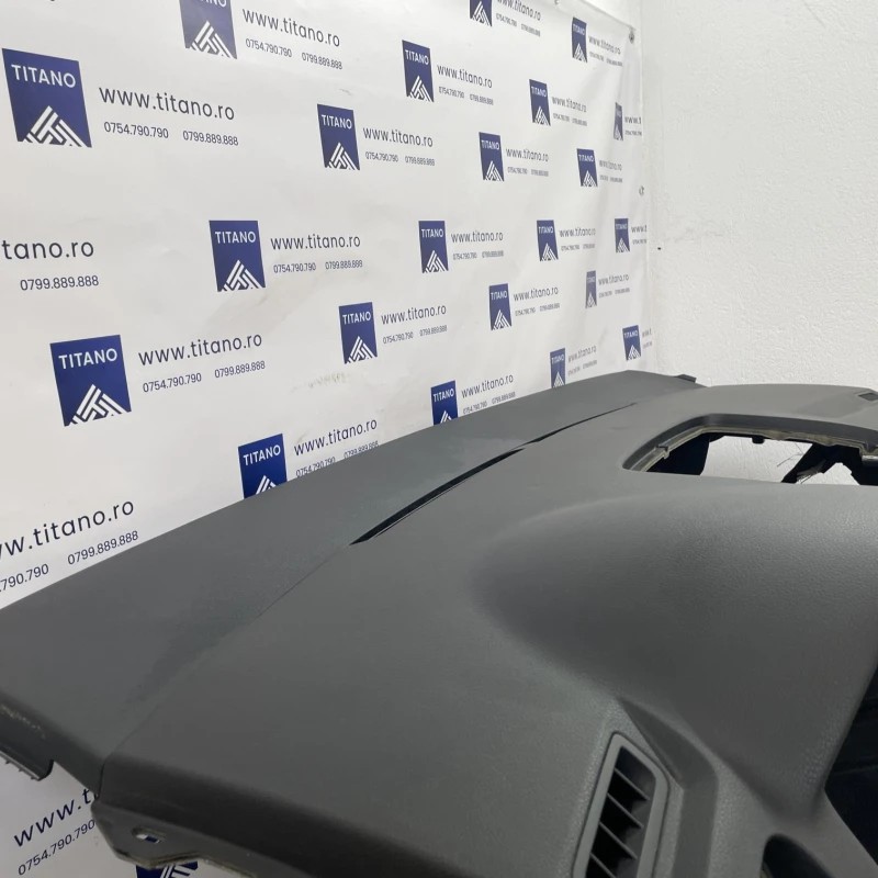 Plansa bord / Volkswagen Sharan 7N 2013 / Interior