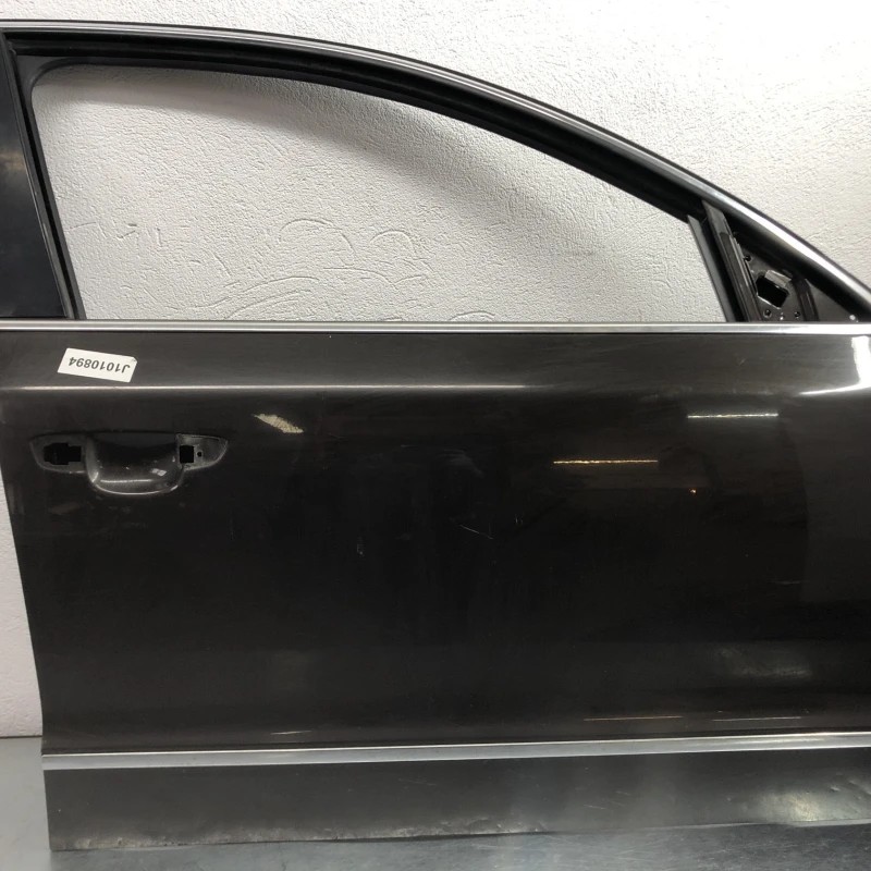 Usa dreapta fata / Skoda Superb II 3T 2012 / Caroserie, oglinzi si faruri