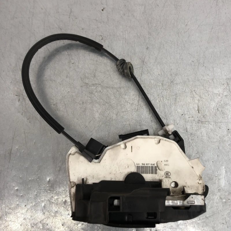 Iala broasca usa dreapta fata Skoda 