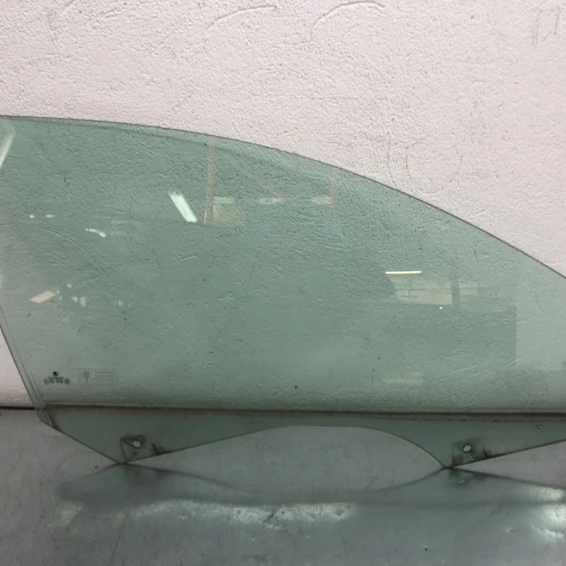 Geam dreapta fata / Skoda Superb II 3T 2012 / Caroserie, oglinzi si faruri