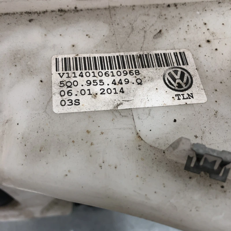 Vas lichid parbriz strop gel / Skoda Octavia 3 5E 2014 / Caroserie, oglinzi si faruri