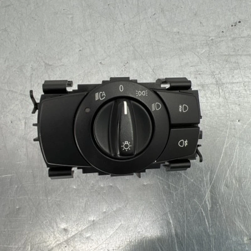Bloc lumini / BMW Seria 3 E90 2008 / Interior