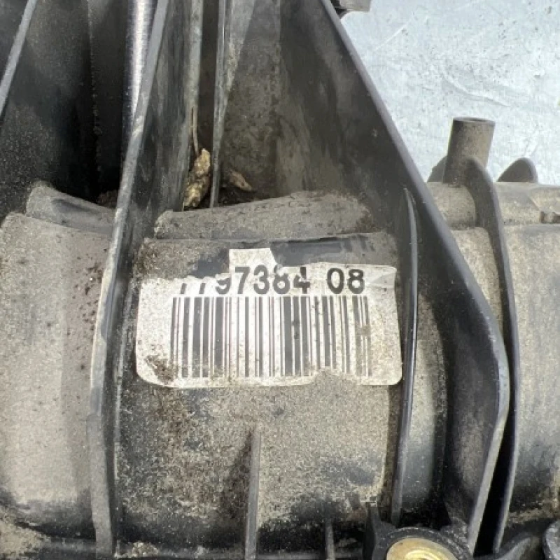 Galerie de admisie / BMW Seria 3 E90 2008 / Motor, racire si evacuare