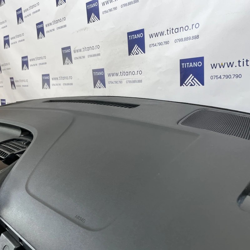 Plansa bord / Toyota Aygo AB40 2020 / Interior