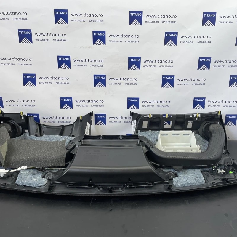 Plansa bord / Toyota Aygo AB40 2020 / Interior
