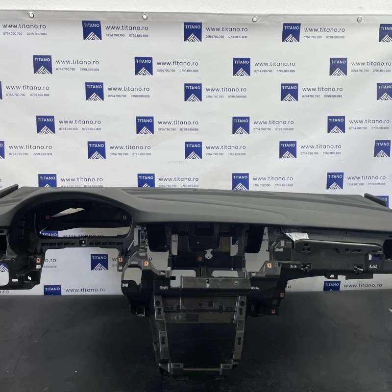 Plansa bord / Opel Astra K 2019 / Interior