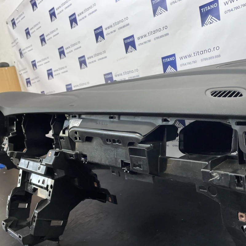 Plansa bord / Opel Astra K 2019 / Interior