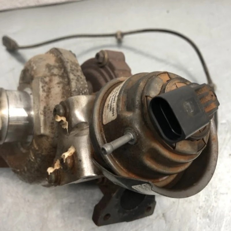 Turbosuflanta turbo turbina / Audi A4 B8 facelift 2014 / Motor, racire si evacuare